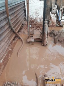 khoan cọc nhồi sử dụng ống vách